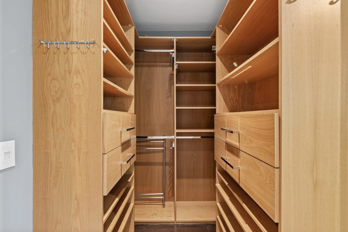 Highline Terrace | Chelsea | Charming Modern Apartment photo 22