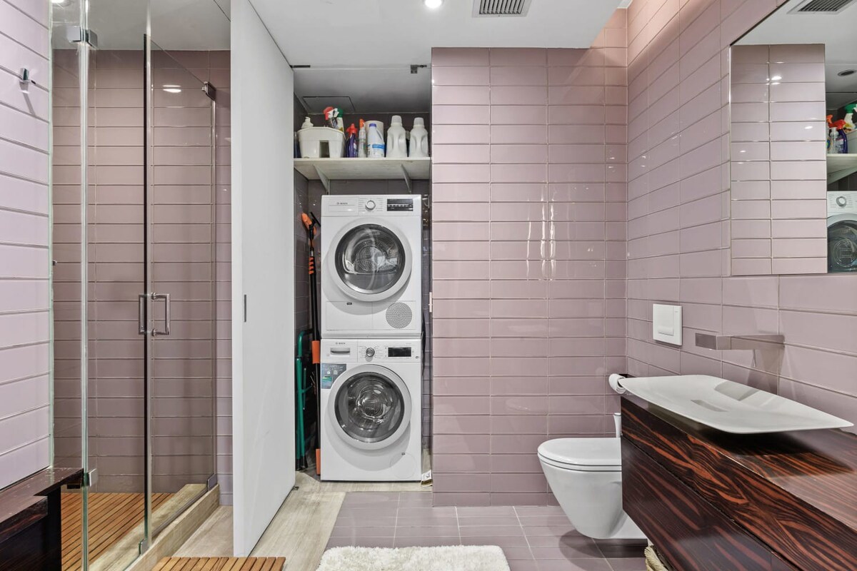 Highline Terrace | Chelsea | Charming Modern Apartment photo 24