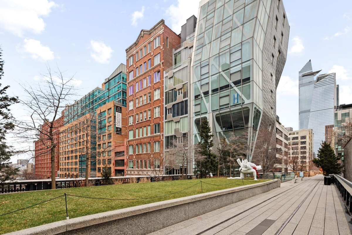 Highline Terrace | Chelsea | Charming Modern Apartment photo 27