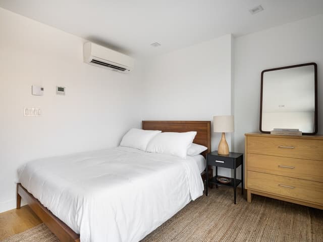 Image of Sleeping space #4