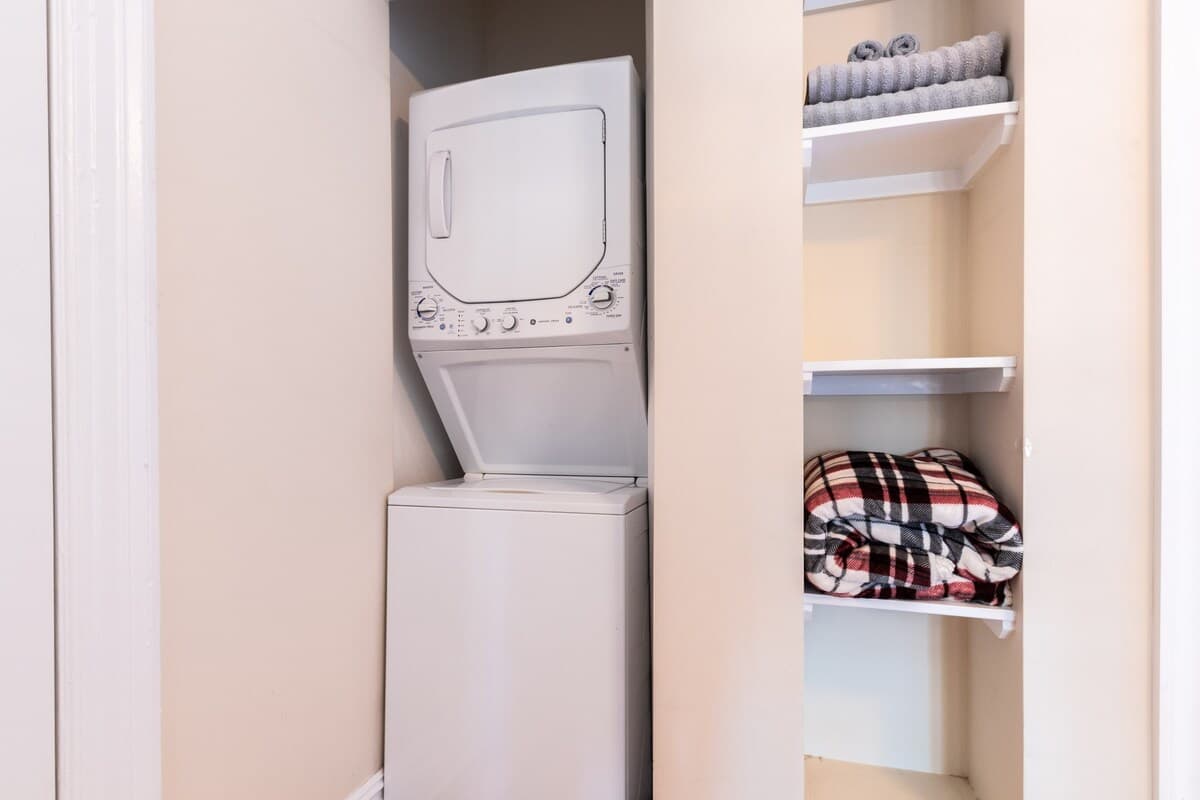 Union Lane | Park Slope | Large Apartment photo 21