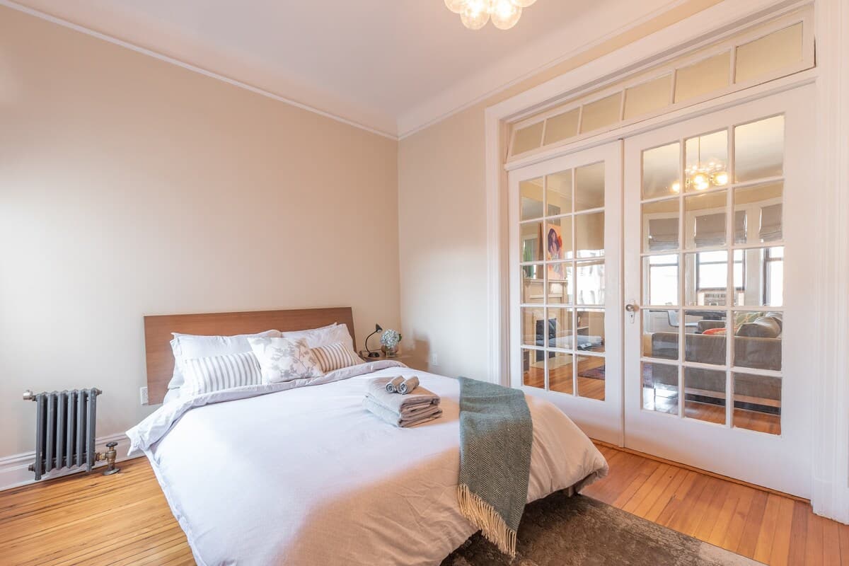Union Lane | Park Slope | Large Apartment photo 16