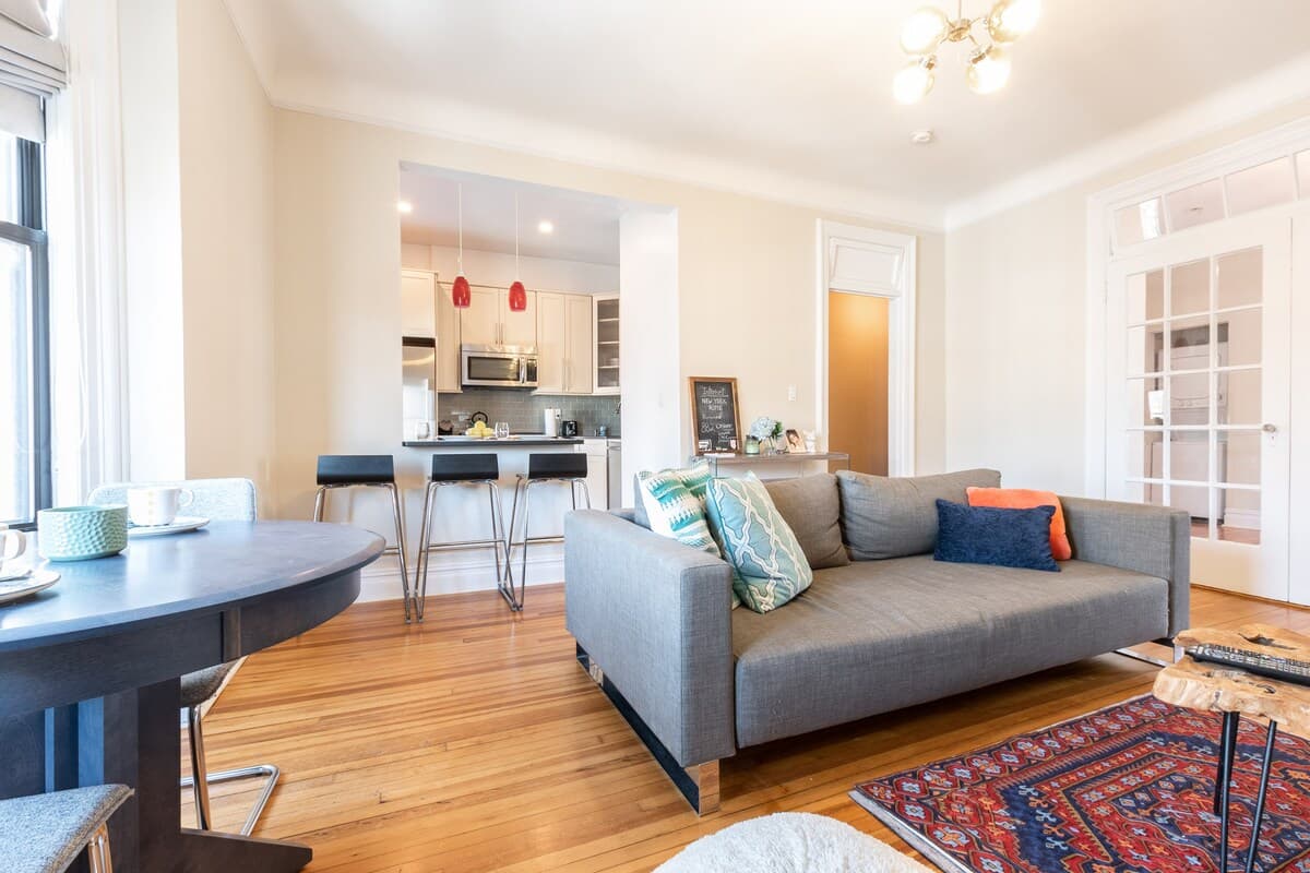 Union Lane | Park Slope | Large Apartment photo 6