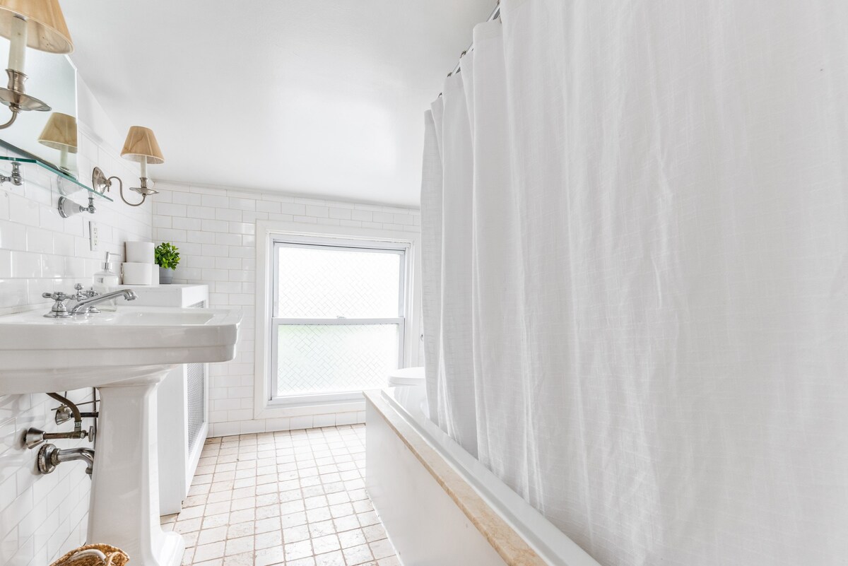 Adelphi II | Ft Greene | Apartment w/ Private Deck photo 16