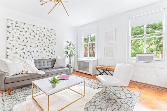 Image of Living space #4