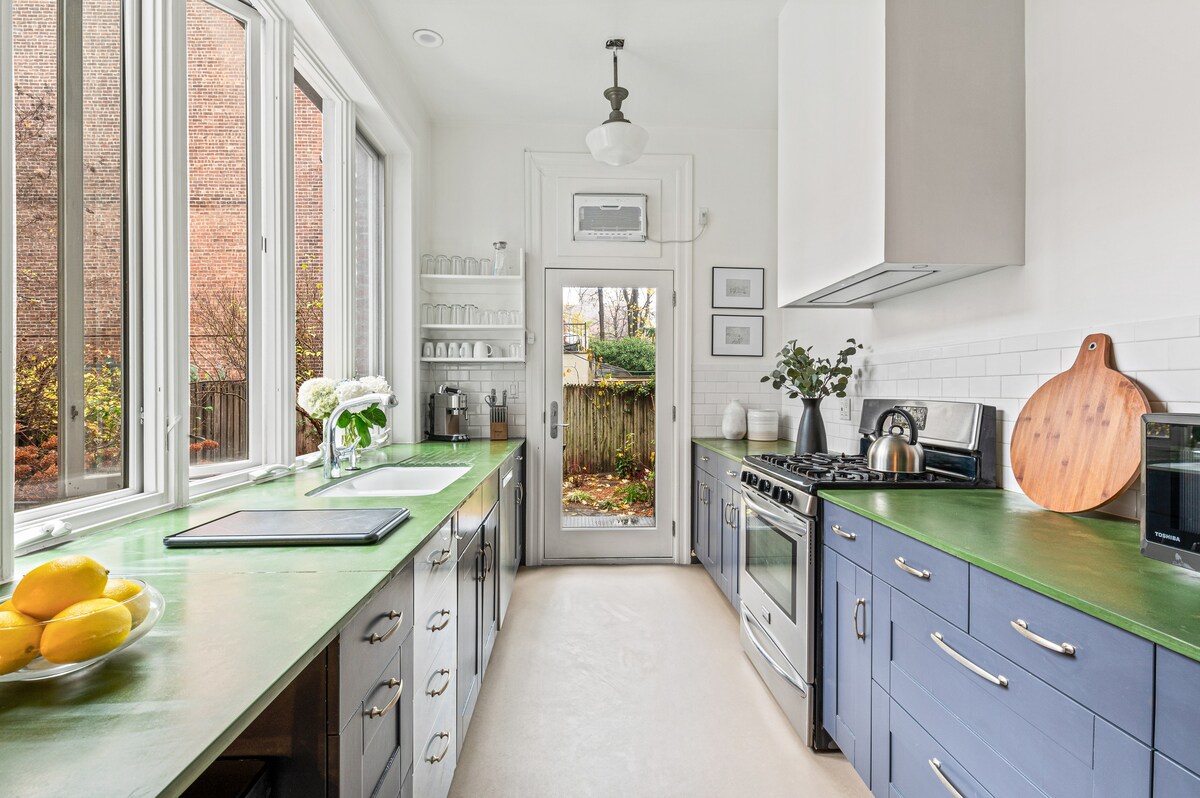 Adelphi I | Ft Greene | Apartment w/ Backyard, Patio and Porch photo 3