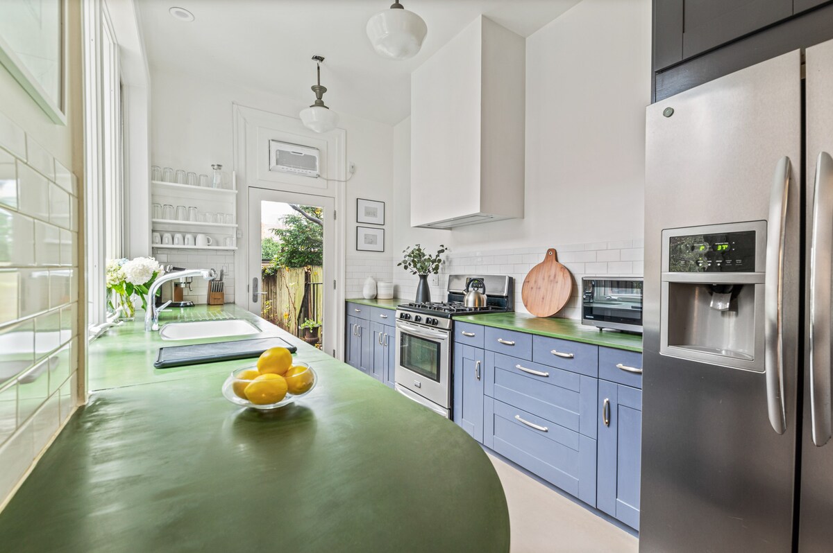 Adelphi I | Ft Greene | Apartment w/ Backyard, Patio and Porch photo 9