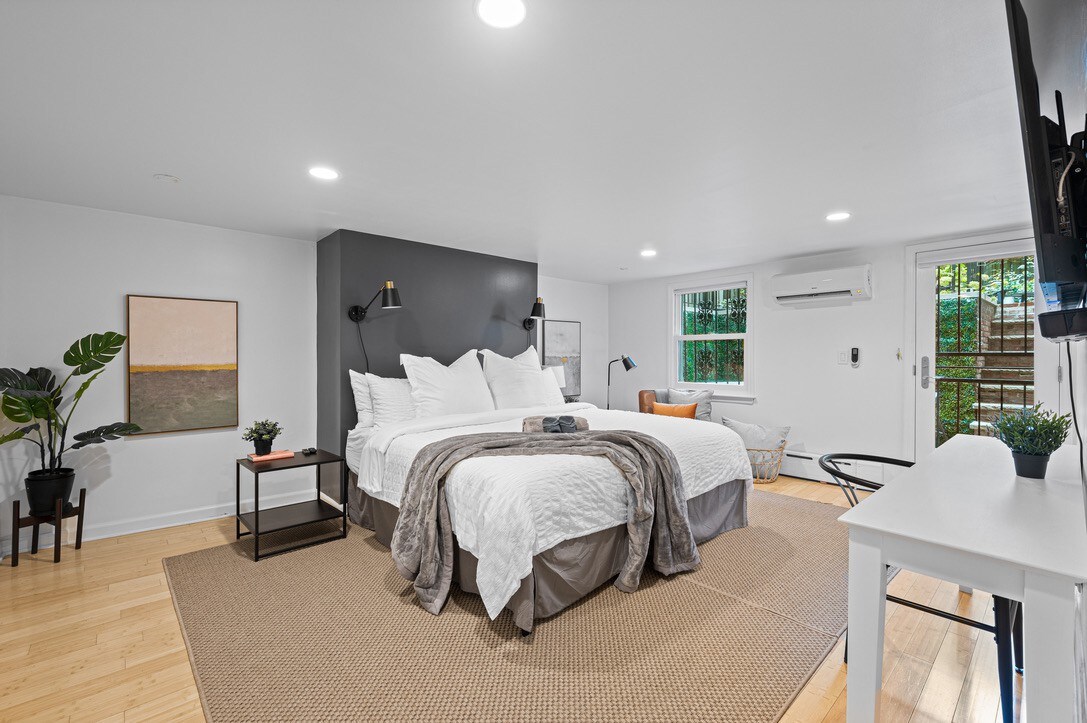 Adelphi I | Ft Greene | Apartment w/ Backyard, Patio and Porch photo 19